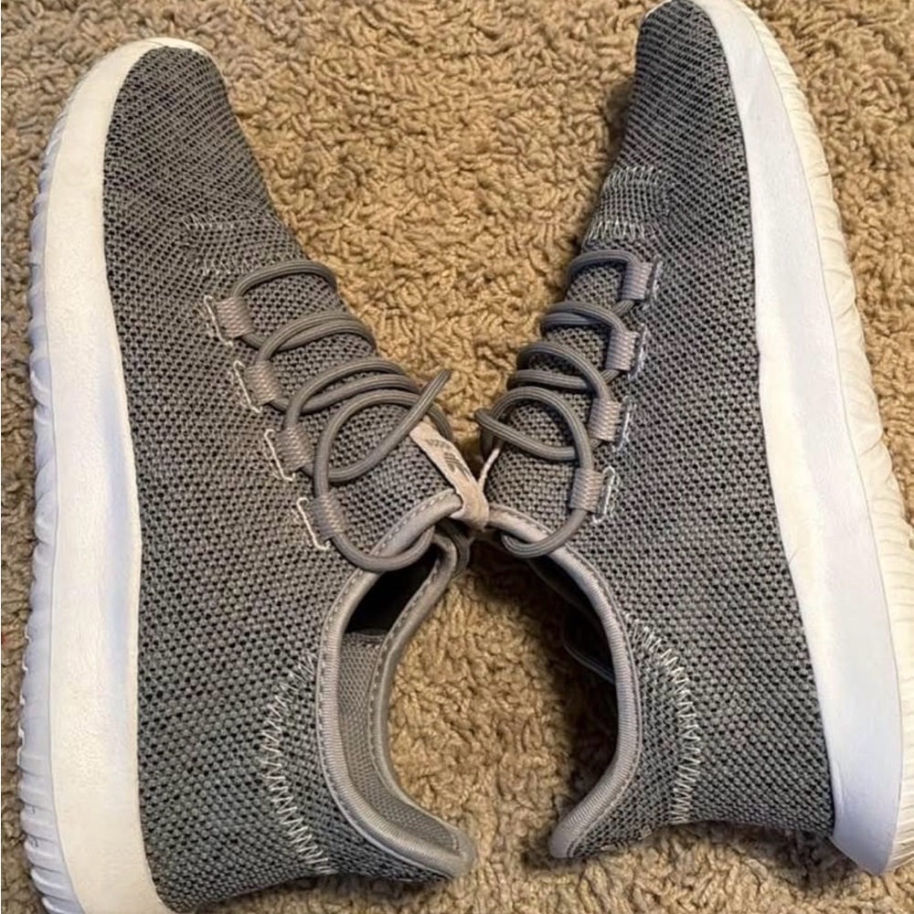 Adidas Tubular Sneaker